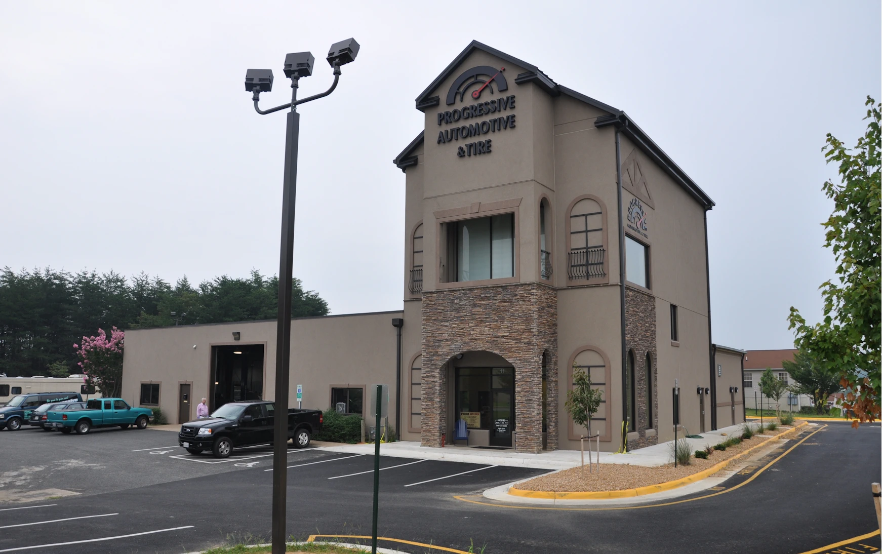 Progressive Automotive & Tire